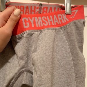 Gymshark flex leggings in peach light grey color